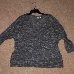 Old Navy quarter sleeve shirt